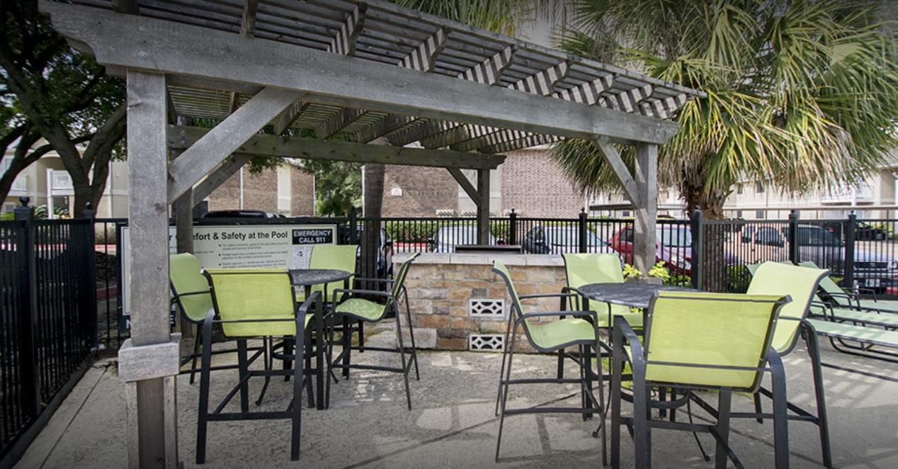 International Hostel Near The Galleria Houston Esterno foto